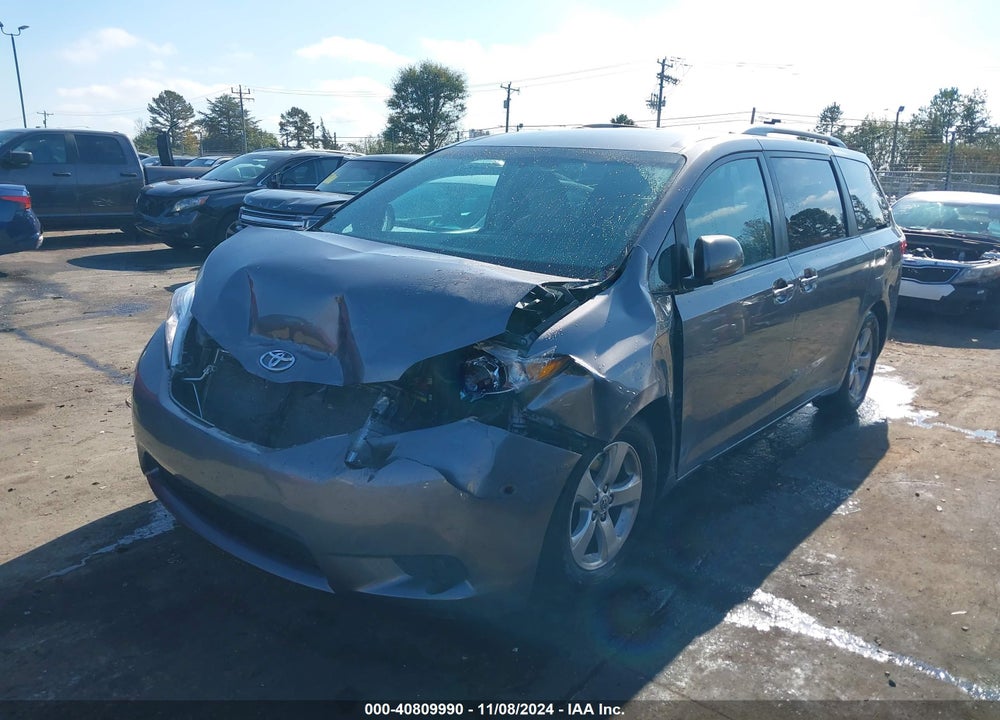 2015 TOYOTA SIENNA LE 8 PASSENGER VIN: 5TDKK3DC7FS657733