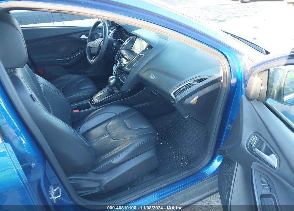 2018 FORD FOCUS TITANIUM VIN: 1FADP3J25JL281118