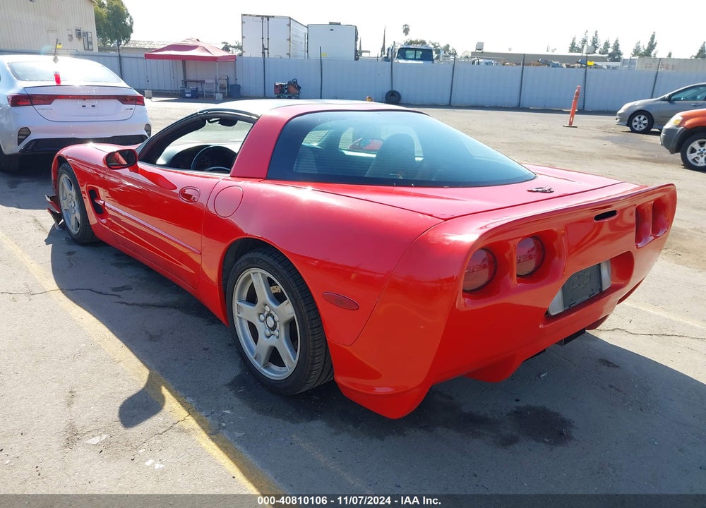 1998 CHEVROLET CORVETTE VIN: 1G1YY22G1W5116474