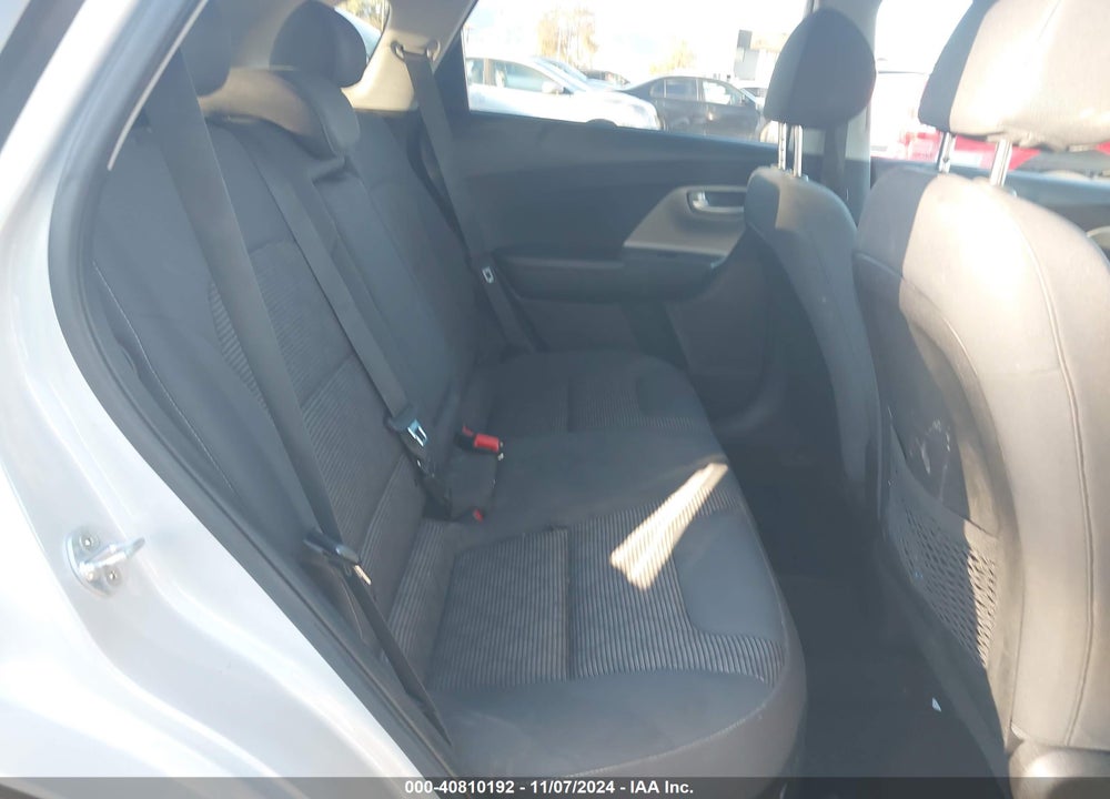 2019 KIA NIRO LX VIN: KNDCB3LC5K5233375