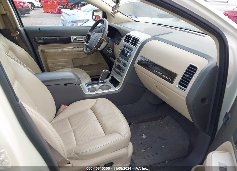 2008 LINCOLN MKX VIN: 2LMDU68C28BJ28872