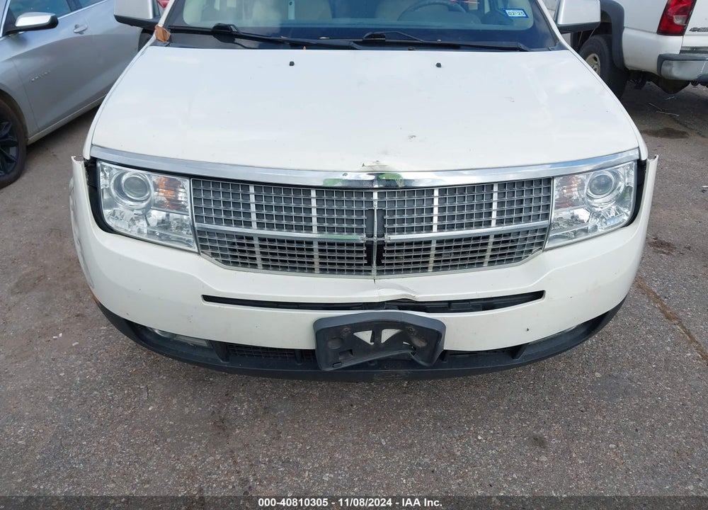 2008 LINCOLN MKX VIN: 2LMDU68C28BJ28872