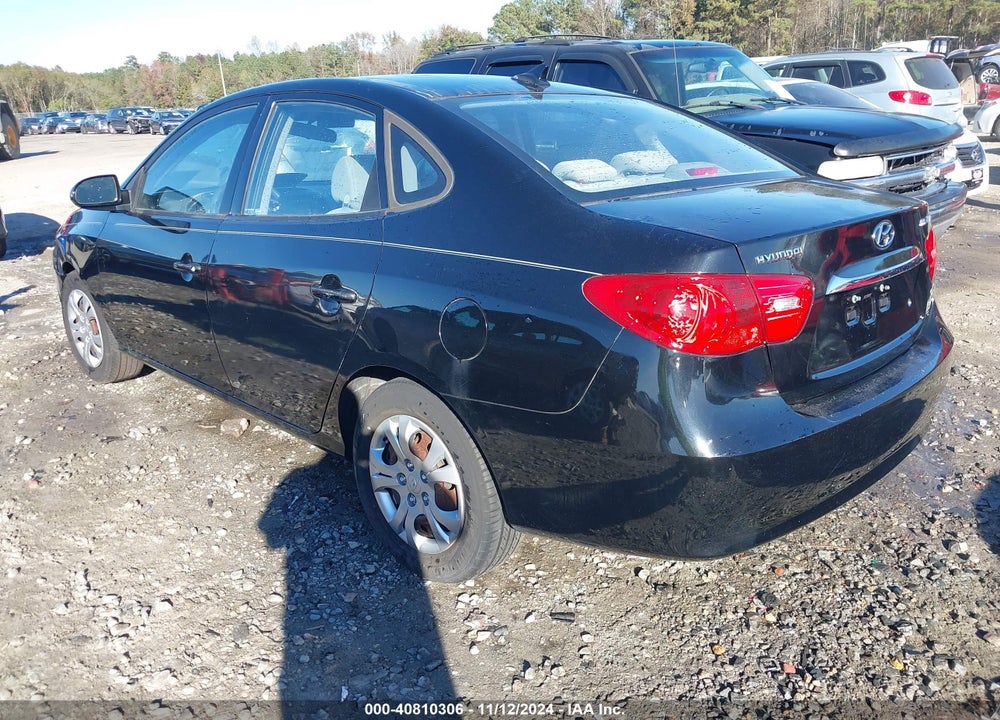 2010 HYUNDAI ELANTRA GLS VIN: KMHDU4AD9AU182897