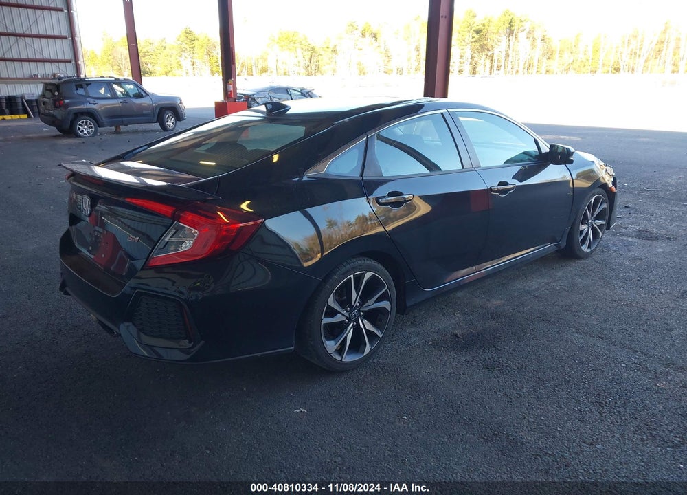 2017 HONDA CIVIC SI VIN: 2HGFC1E54HH707221