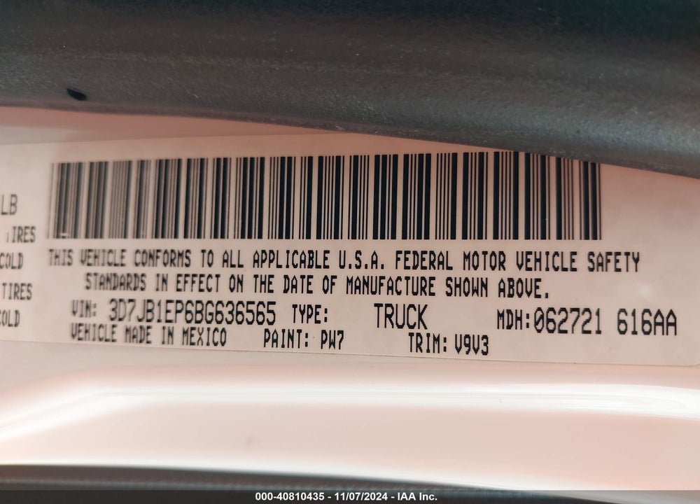 2011 RAM 1500 ST VIN: 3D7JB1EP6BG636565