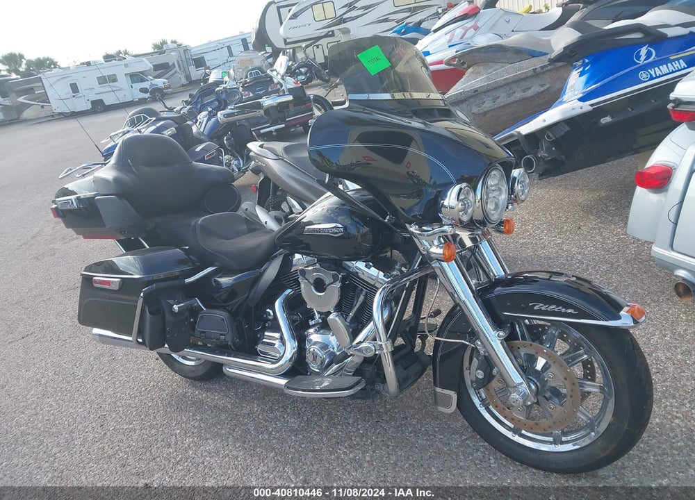 2016 HARLEY-DAVIDSON FLHTCU ULTRA CLASSIC ELECTRA GLD VIN: 1HD1FCM10GB672077