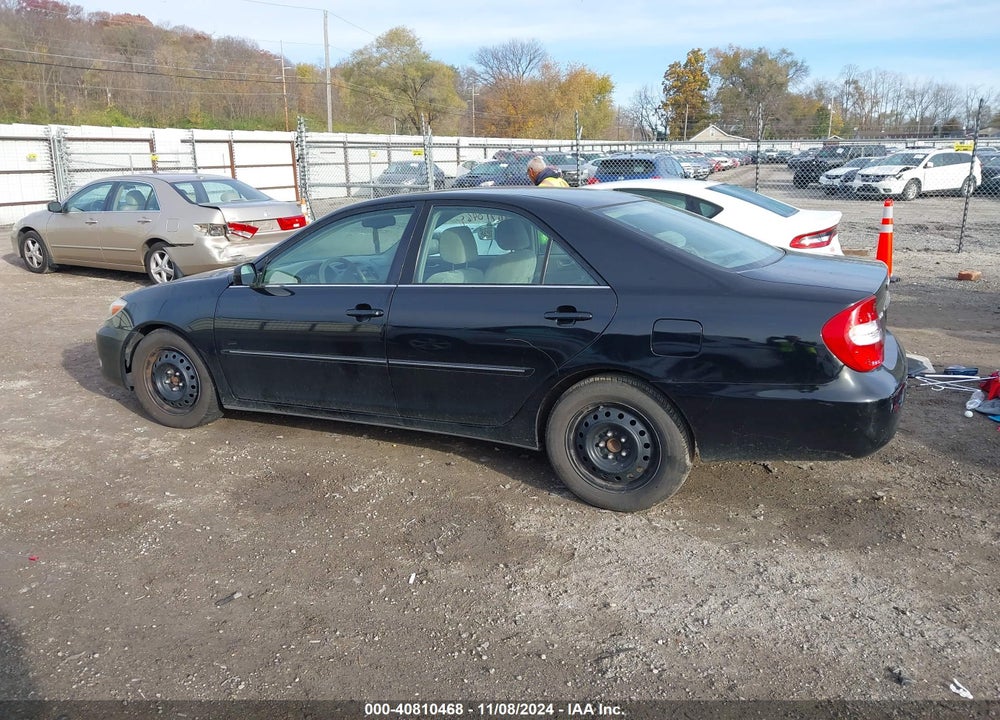 2004 TOYOTA CAMRY XLE VIN: 4T1BE32K54U334951