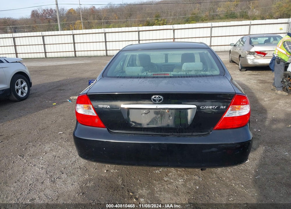 2004 TOYOTA CAMRY XLE VIN: 4T1BE32K54U334951