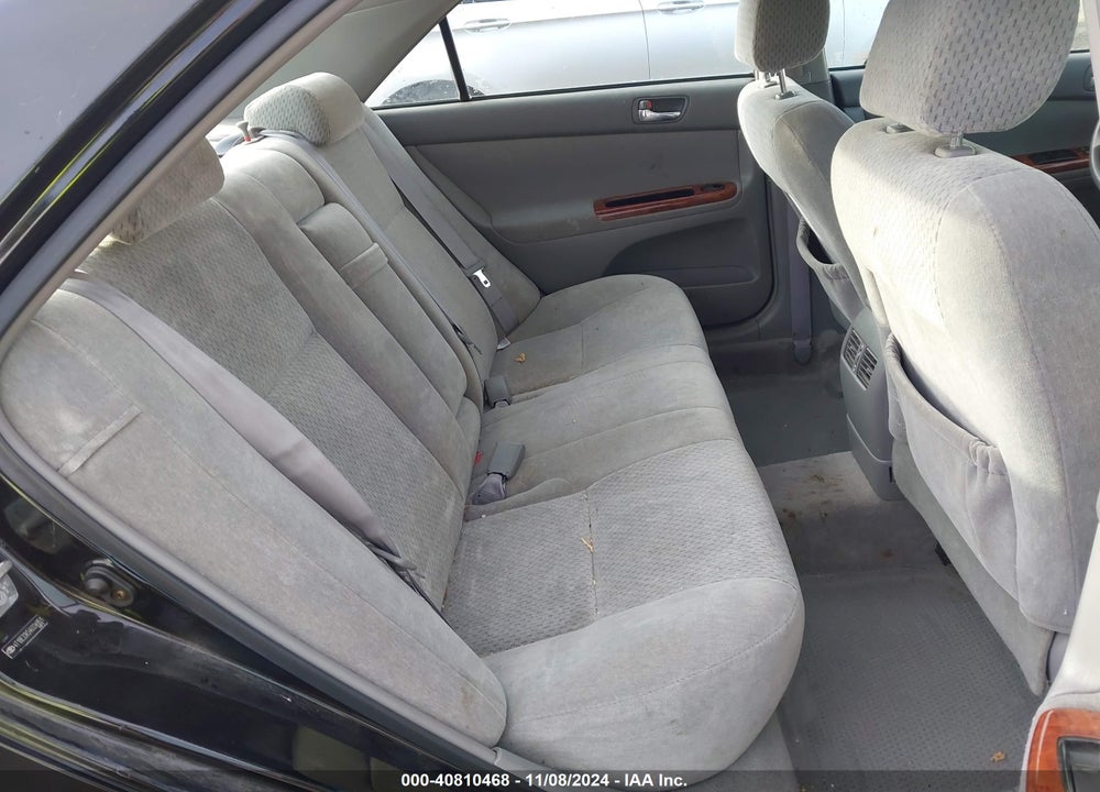 2004 TOYOTA CAMRY XLE VIN: 4T1BE32K54U334951