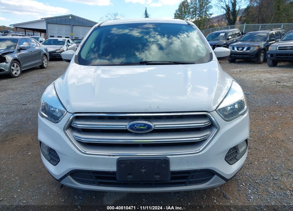 2017 FORD ESCAPE SE VIN: 1FMCU9GD0HUC41491