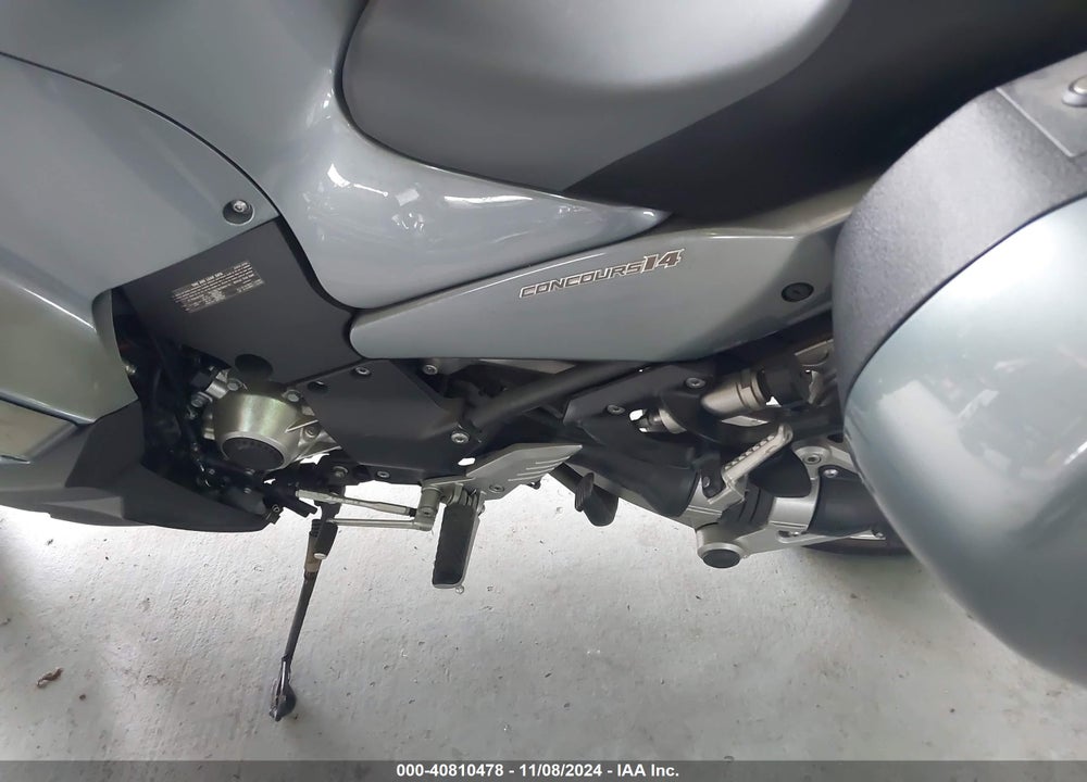 2008 KAWASAKI ZG1400 B VIN: JKBZGNB168A005740