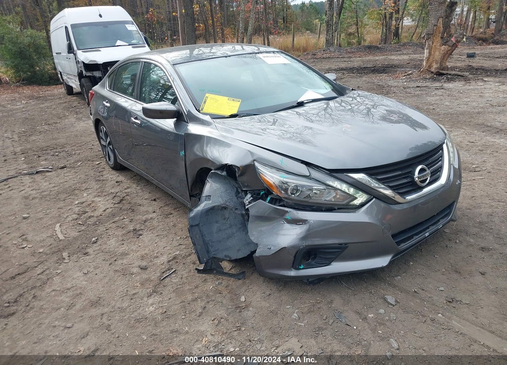 2017 NISSAN ALTIMA 3.5 SR VIN: 1N4BL3AP2HC167120