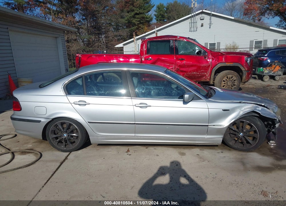 2003 BMW 330I VIN: WBAEV53483KM28133