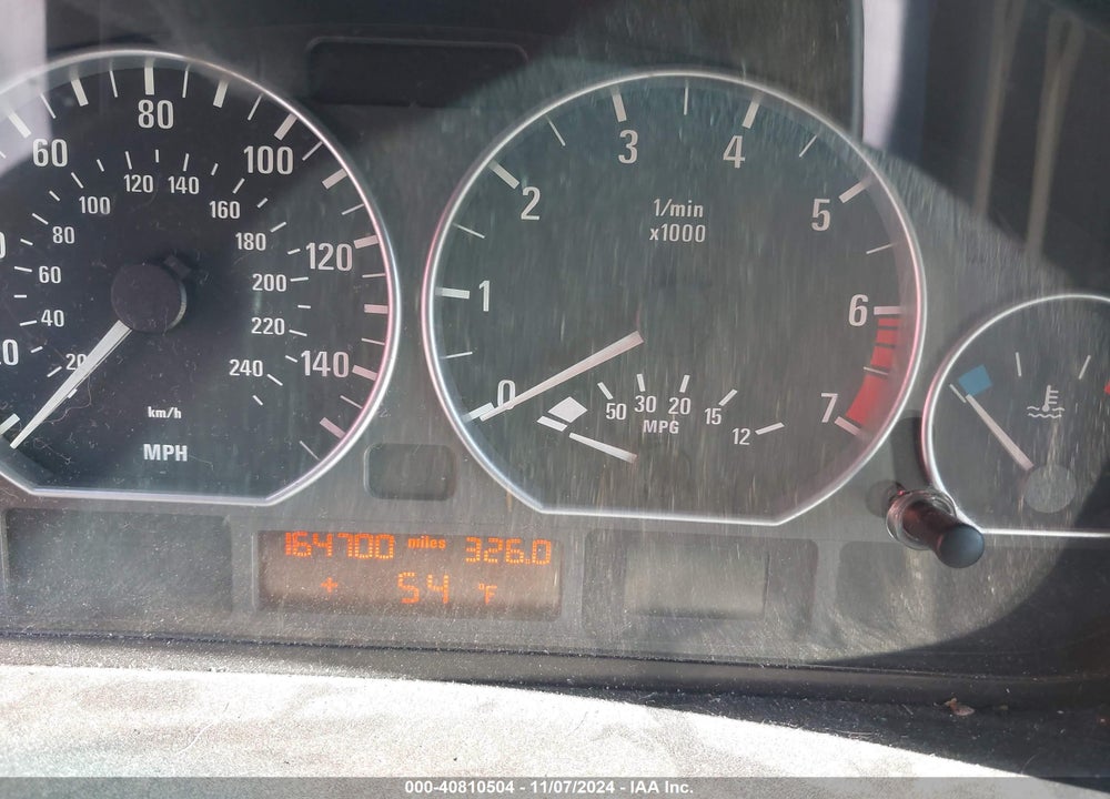 2003 BMW 330I VIN: WBAEV53483KM28133