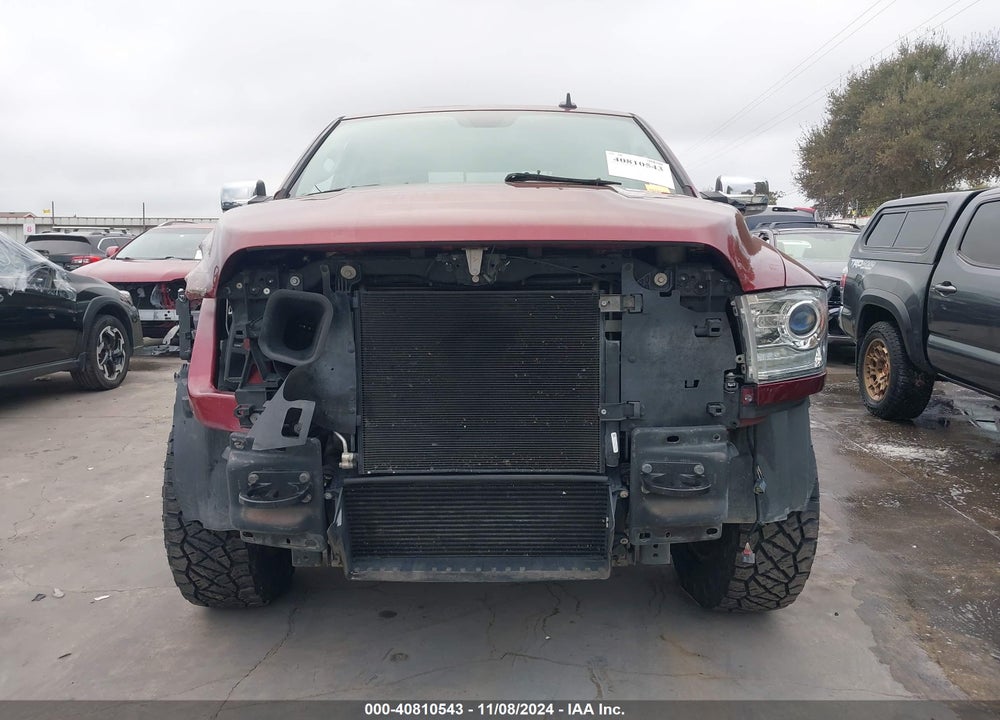 2018 RAM 2500 LAIE MEGA CAB 4X4 6'4 BOX VIN: 3C6UR5NL4JG170468