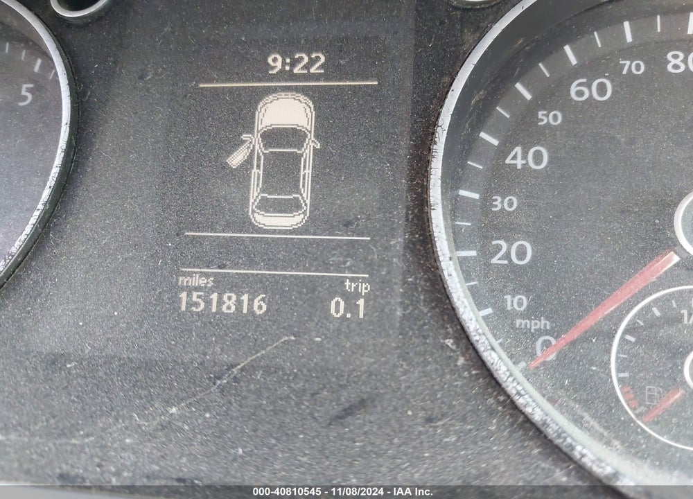 2010 VOLKSWAGEN PASSAT KOMFORT VIN: WVWJK7AN0AE057532