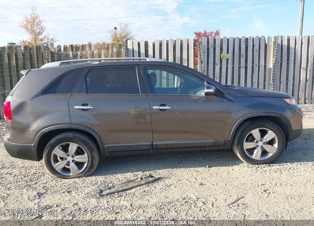 2013 KIA SORENTO EX VIN: 5XYKU3A68DG311581