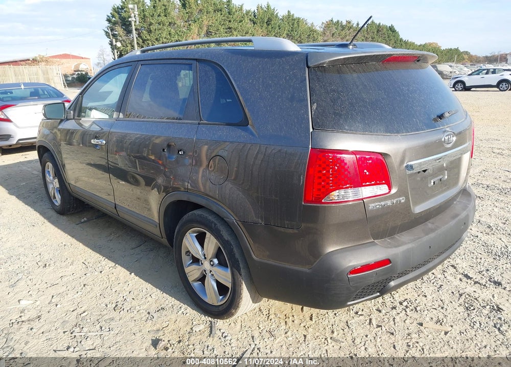 2013 KIA SORENTO EX VIN: 5XYKU3A68DG311581