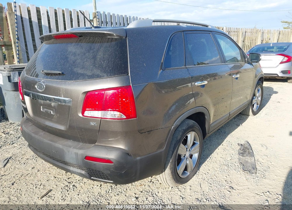 2013 KIA SORENTO EX VIN: 5XYKU3A68DG311581