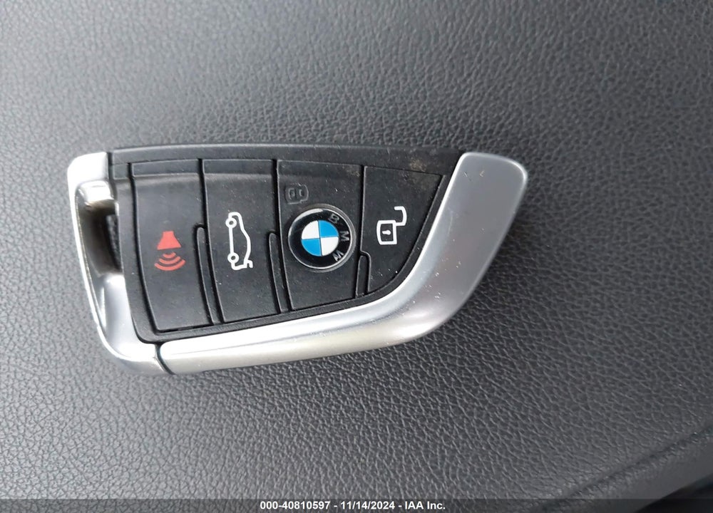 2019 BMW 330I XDRIVE VIN: WBA5R7C5XKAJ82618
