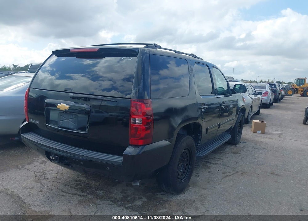 2013 CHEVROLET TAHOE LT VIN: 1GNSCBE02DR223878