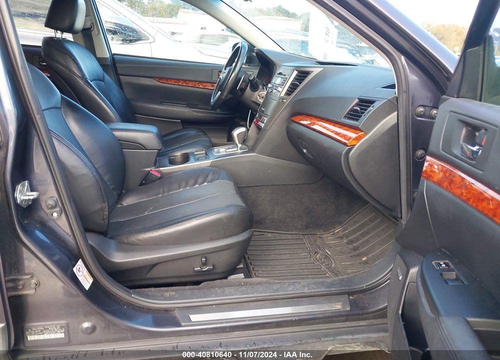 2010 SUBARU OUTBACK 2.5I LIMITED VIN: 4S4BRBJC4A3378692