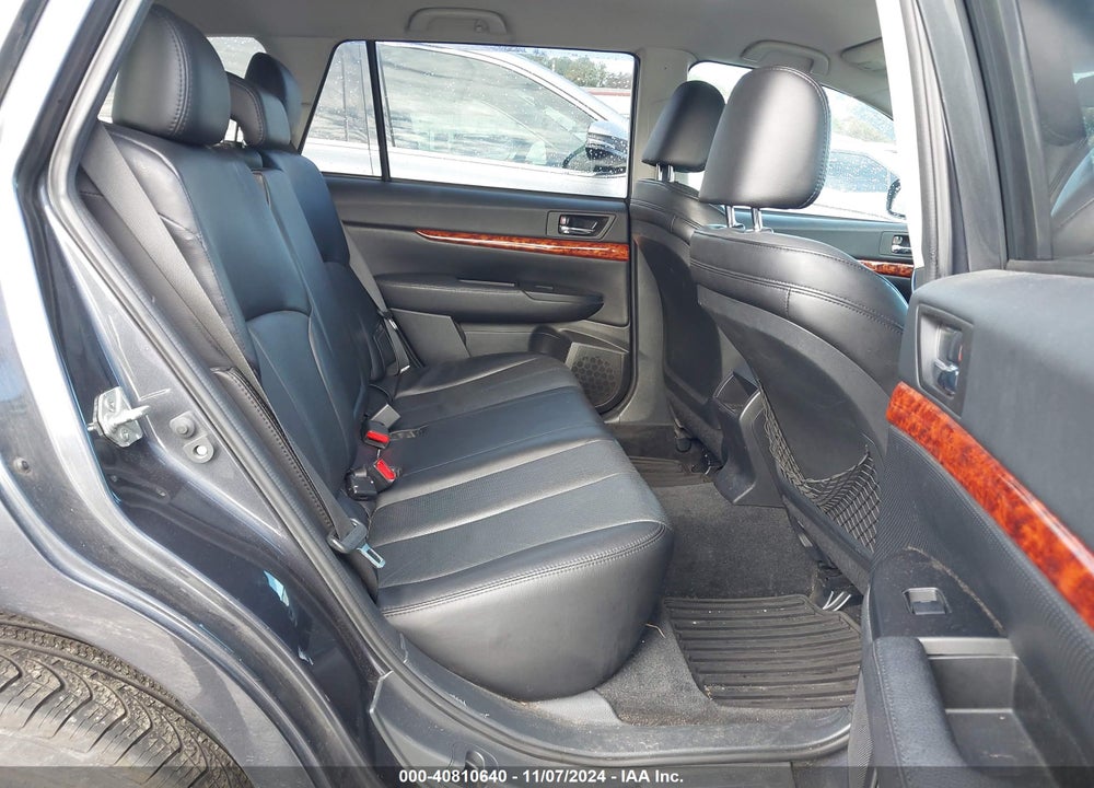 2010 SUBARU OUTBACK 2.5I LIMITED VIN: 4S4BRBJC4A3378692