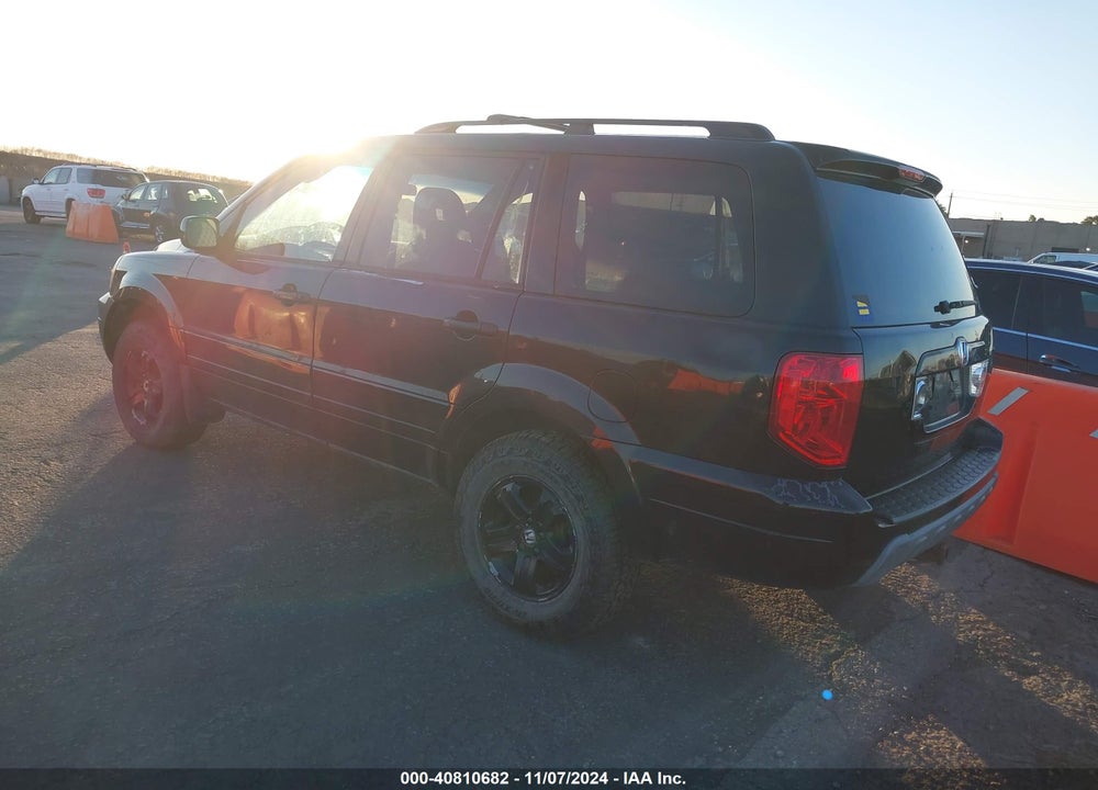 2004 HONDA PILOT EX VIN: 2HKYF18494H504425