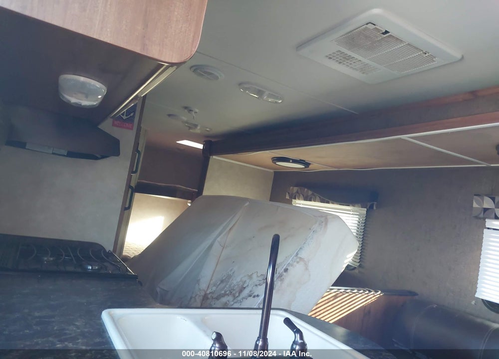 2015 GULFSTREAM AMERILITE VIN: 1NL1GTM26F1119133