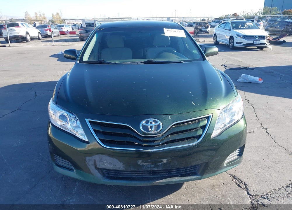 2011 TOYOTA CAMRY LE VIN: 4T1BF3EK6BU624556