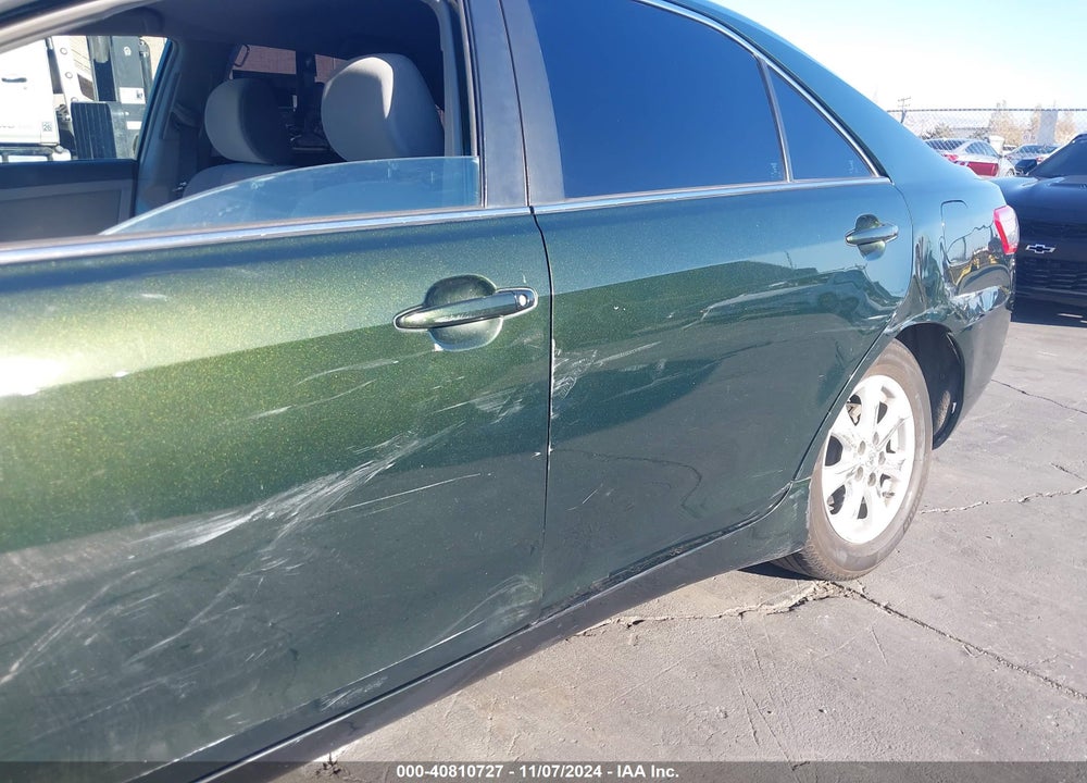 2011 TOYOTA CAMRY LE VIN: 4T1BF3EK6BU624556