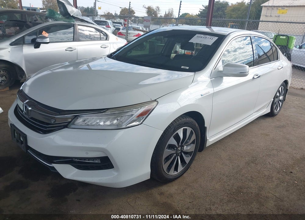 2017 HONDA ACCORD HYBRID TOURING VIN: JHMCR6F76HC016920