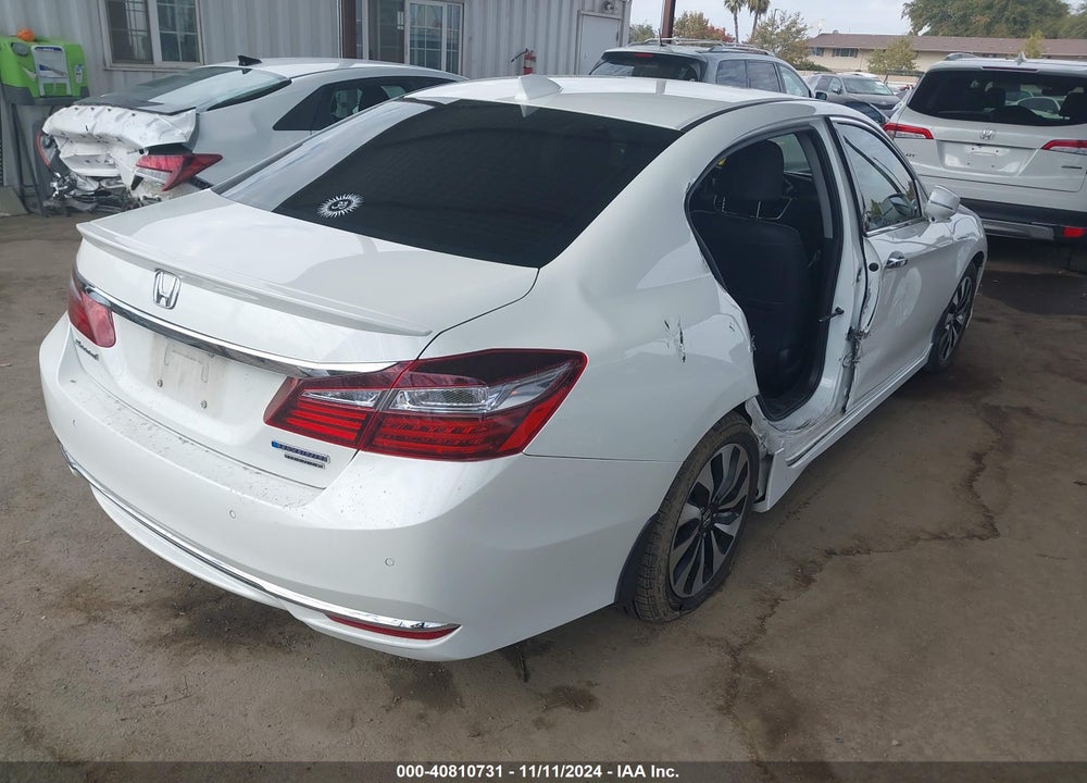 2017 HONDA ACCORD HYBRID TOURING VIN: JHMCR6F76HC016920