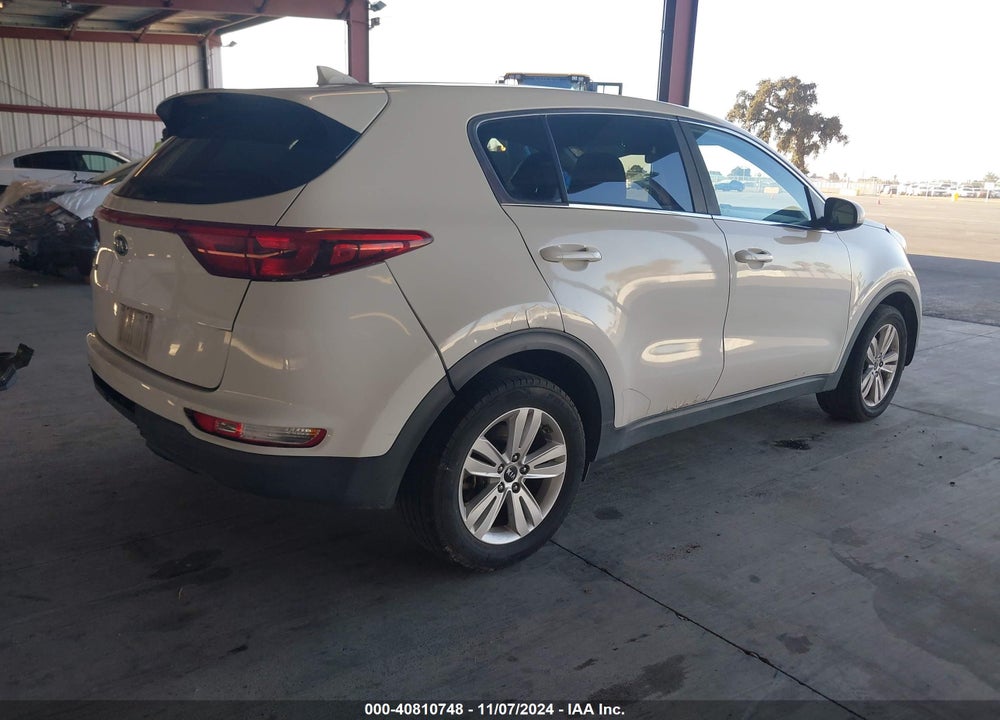 2017 KIA SPORTAGE LX VIN: KNDPM3AC8H7122962