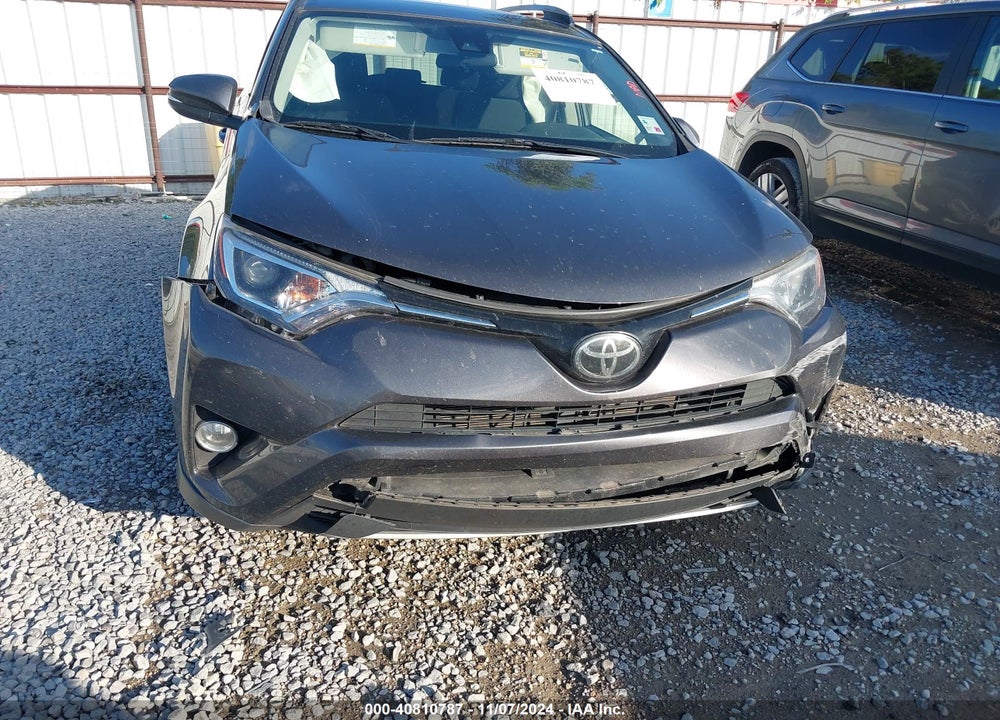 2017 TOYOTA RAV4 XLE VIN: JTMWFREV5HJ125924