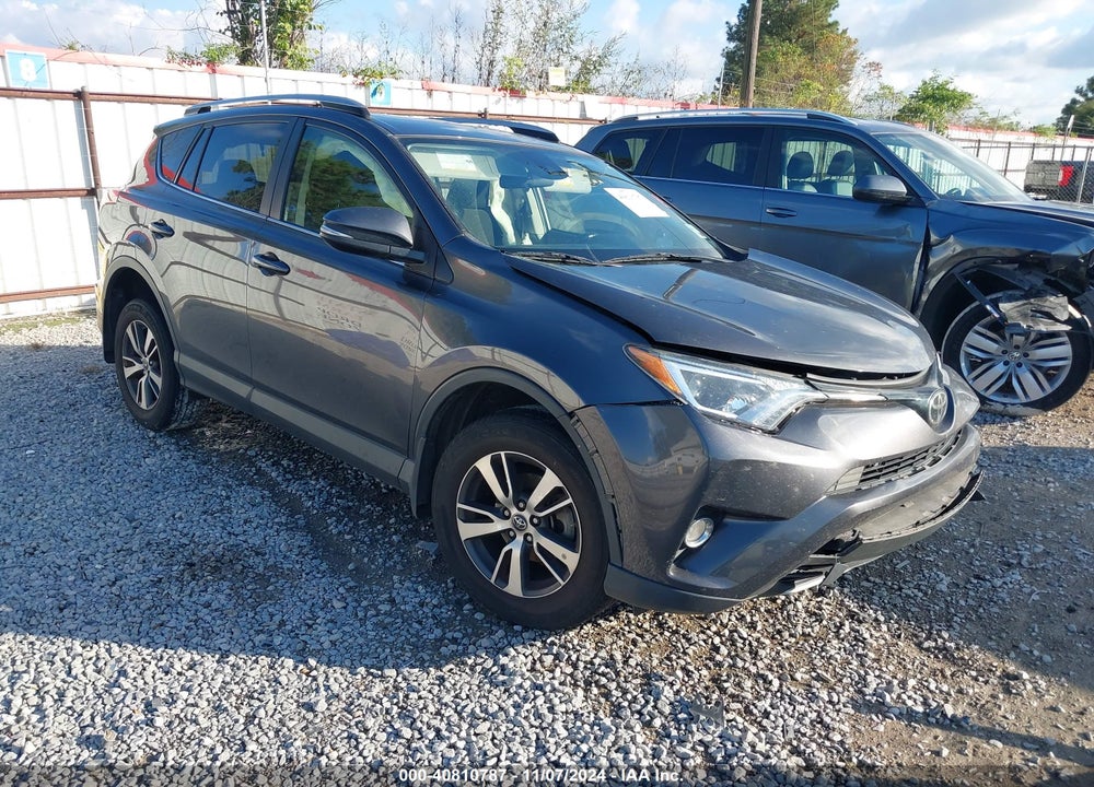 2017 TOYOTA RAV4 XLE VIN: JTMWFREV5HJ125924