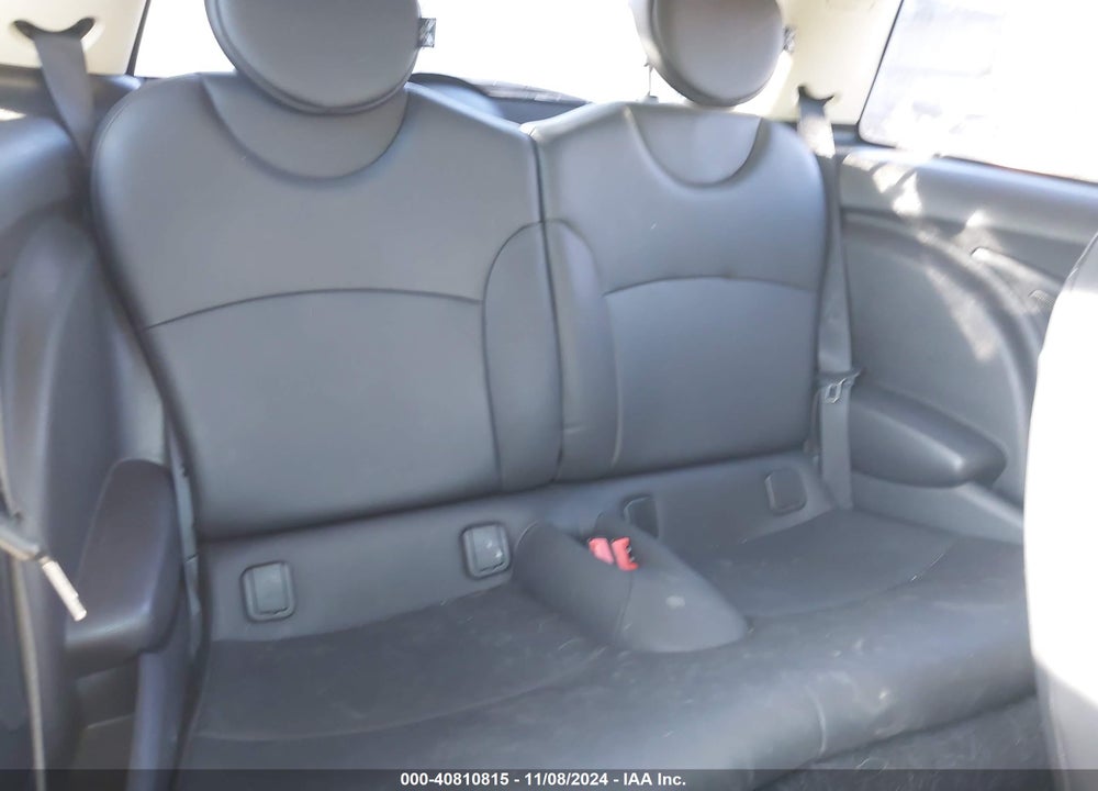 2012 MINI COOPER VIN: WMWSU3C56CT256262