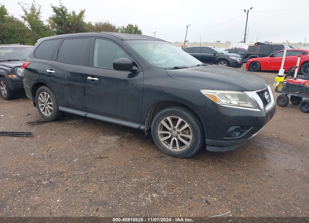 2015 NISSAN PATHFINDER S VIN: 5N1AR2MM4FC622946