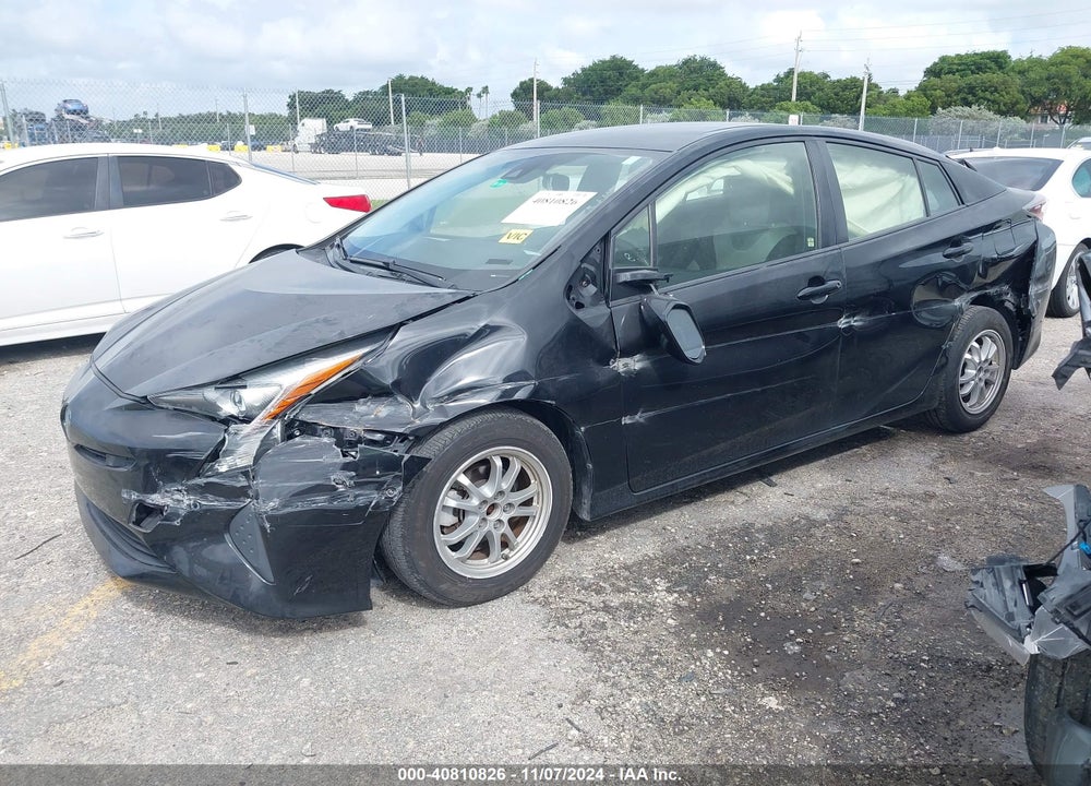2018 TOYOTA PRIUS TWO VIN: JTDKBRFUXJ3059445