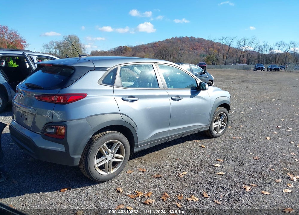 2018 HYUNDAI KONA SE VIN: KM8K1CAA5JU152361