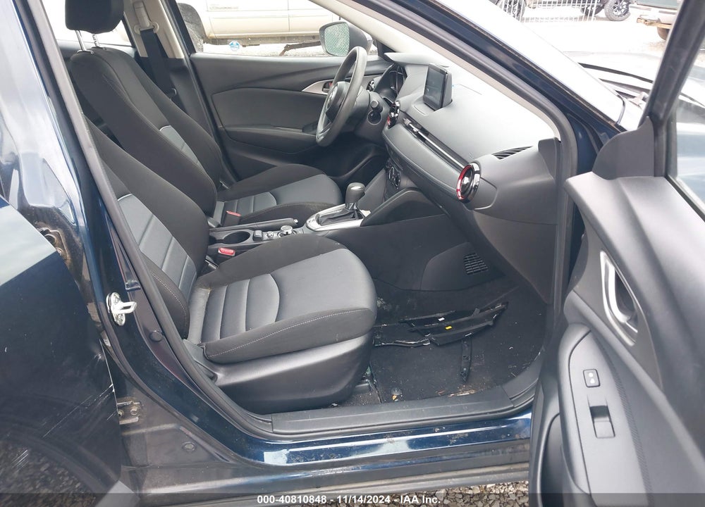 2018 MAZDA CX-3 SPORT VIN: JM1DKFB76J1308617