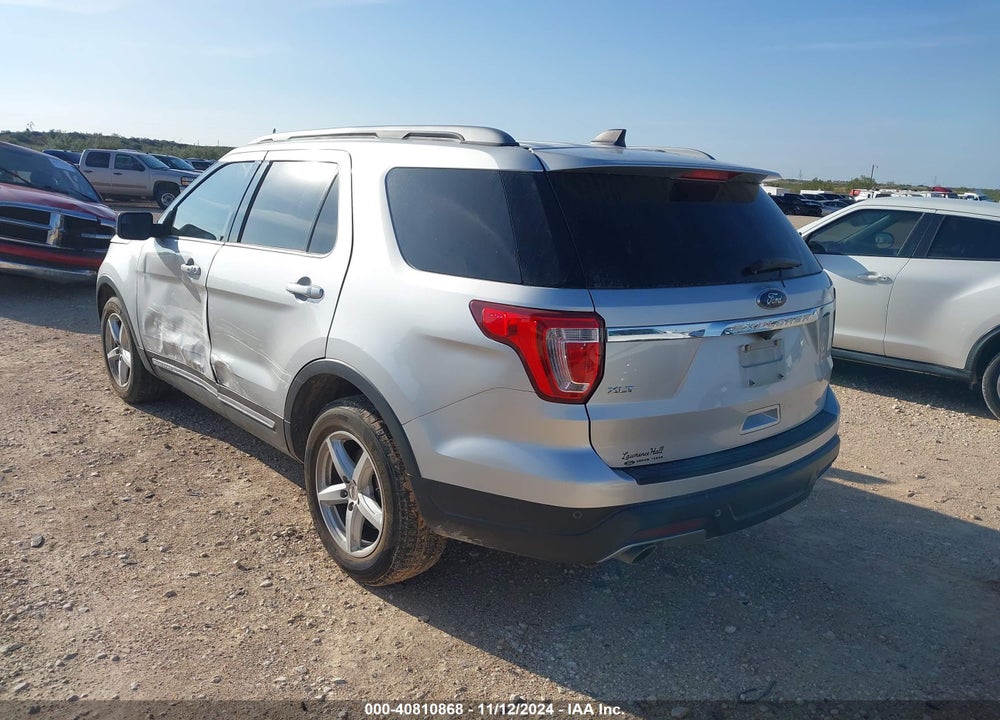 2018 FORD EXPLORER XLT VIN: 1FM5K7D86JGA41682