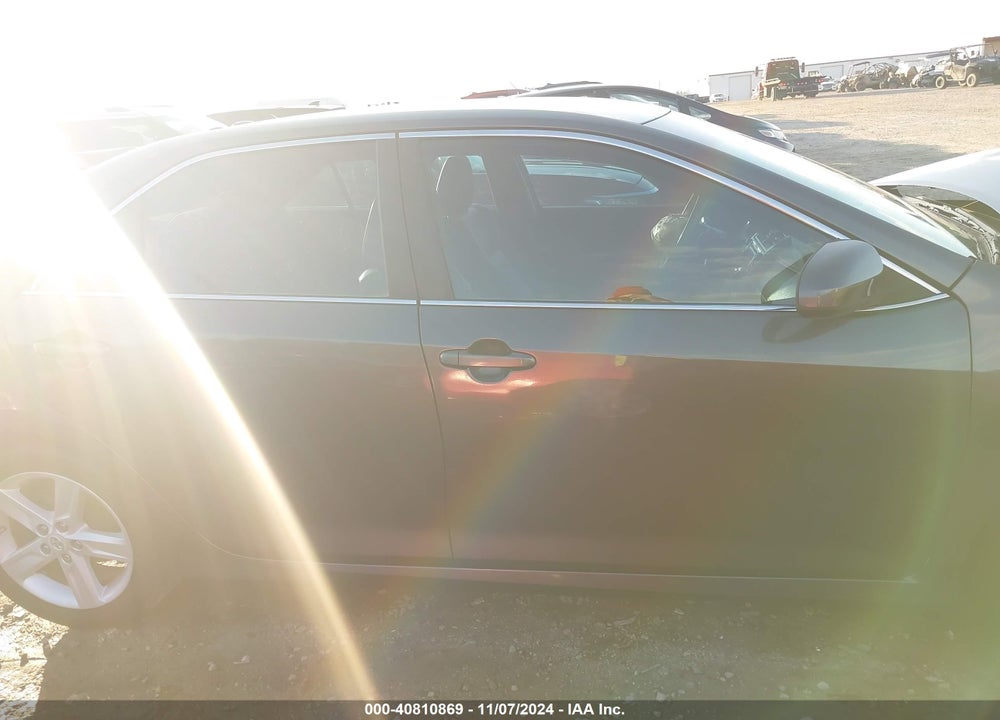 2012 TOYOTA CAMRY SE VIN: 4T1BF1FK8CU138142