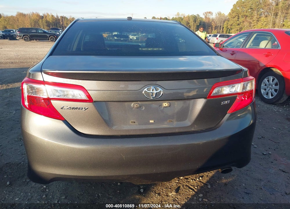 2012 TOYOTA CAMRY SE VIN: 4T1BF1FK8CU138142