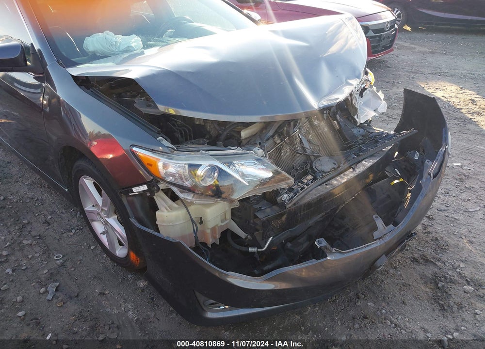 2012 TOYOTA CAMRY SE VIN: 4T1BF1FK8CU138142