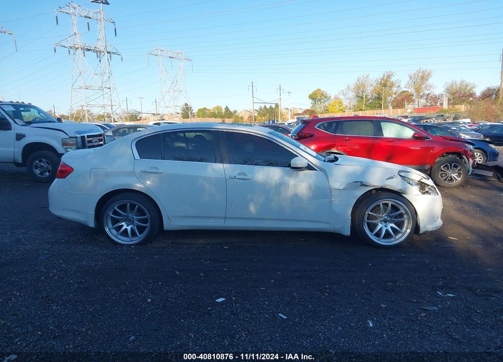 2011 INFINITI G37X VIN: JN1CV6AR3BM356004