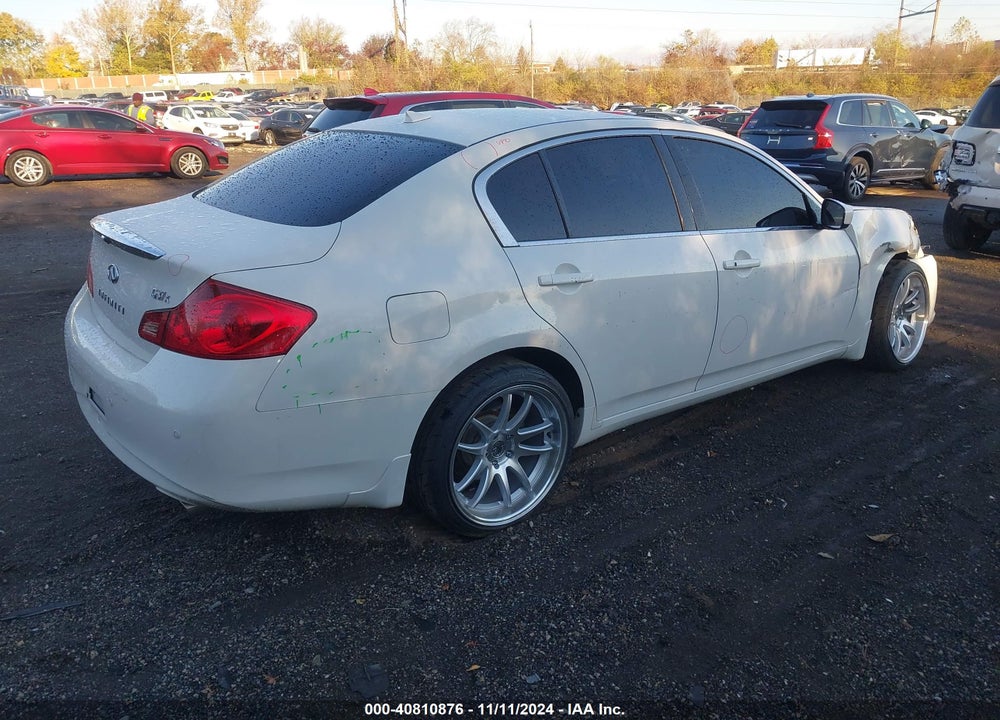 2011 INFINITI G37X VIN: JN1CV6AR3BM356004