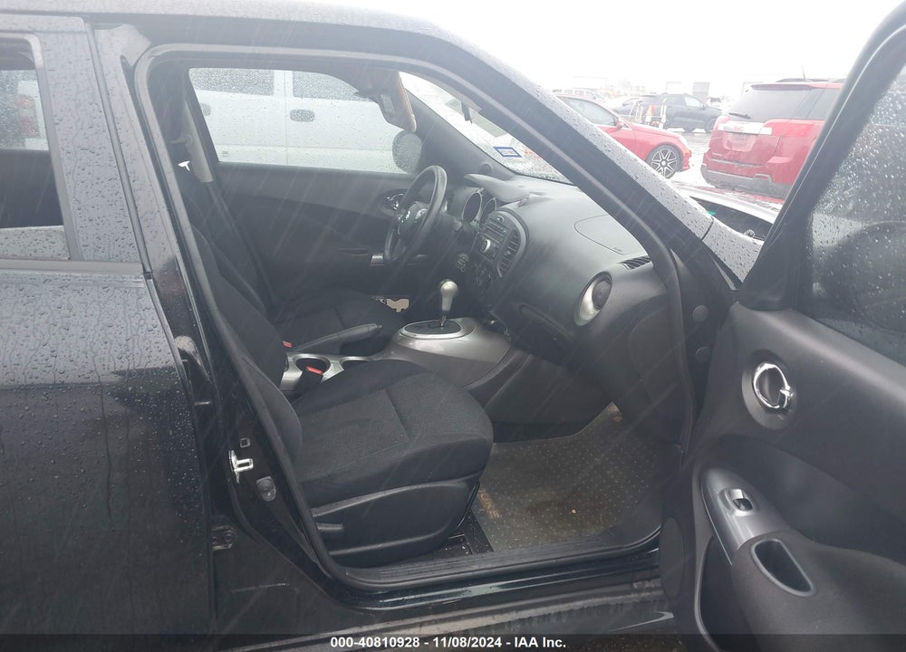 2014 NISSAN JUKE S VIN: JN8AF5MR8ET453012