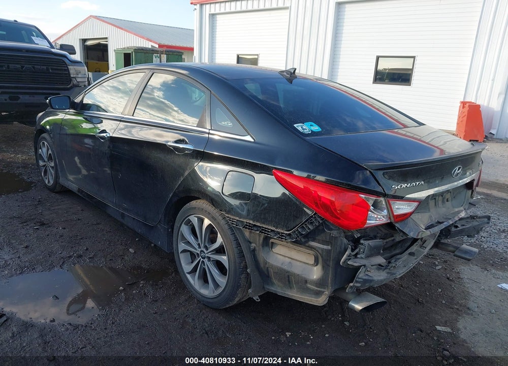2014 HYUNDAI SONATA SE 2.0T VIN: 5NPEC4AB1EH939849