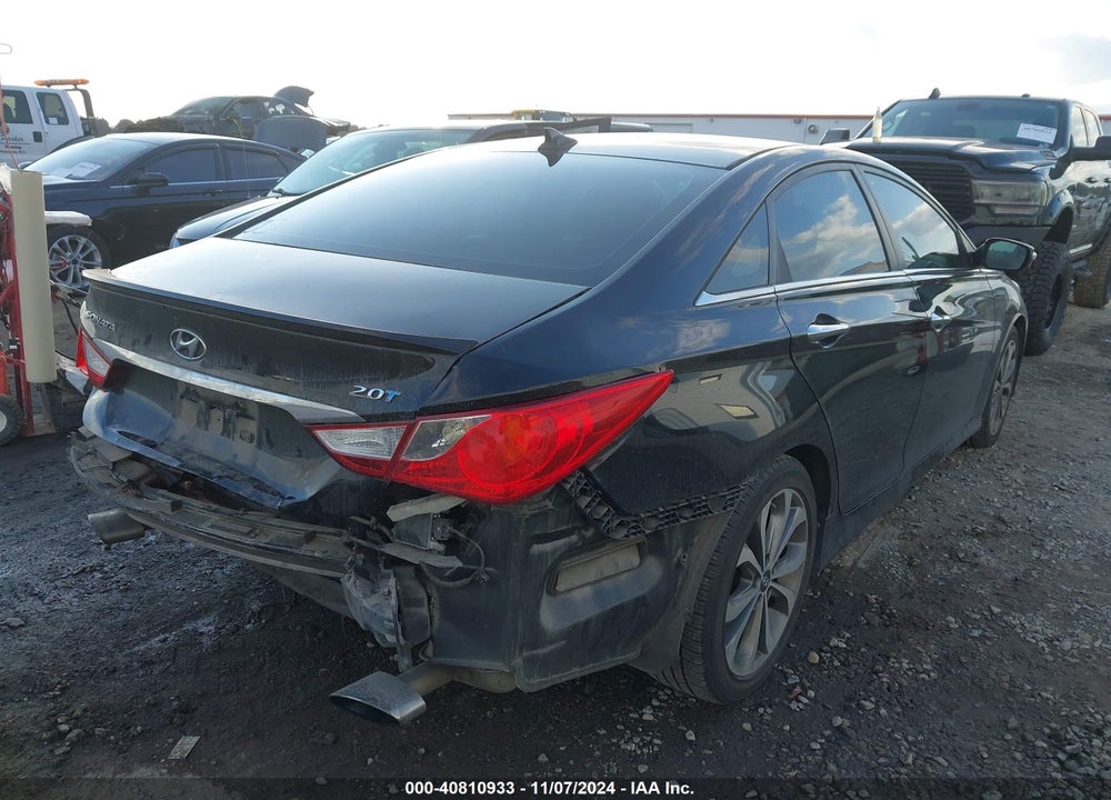 2014 HYUNDAI SONATA SE 2.0T VIN: 5NPEC4AB1EH939849